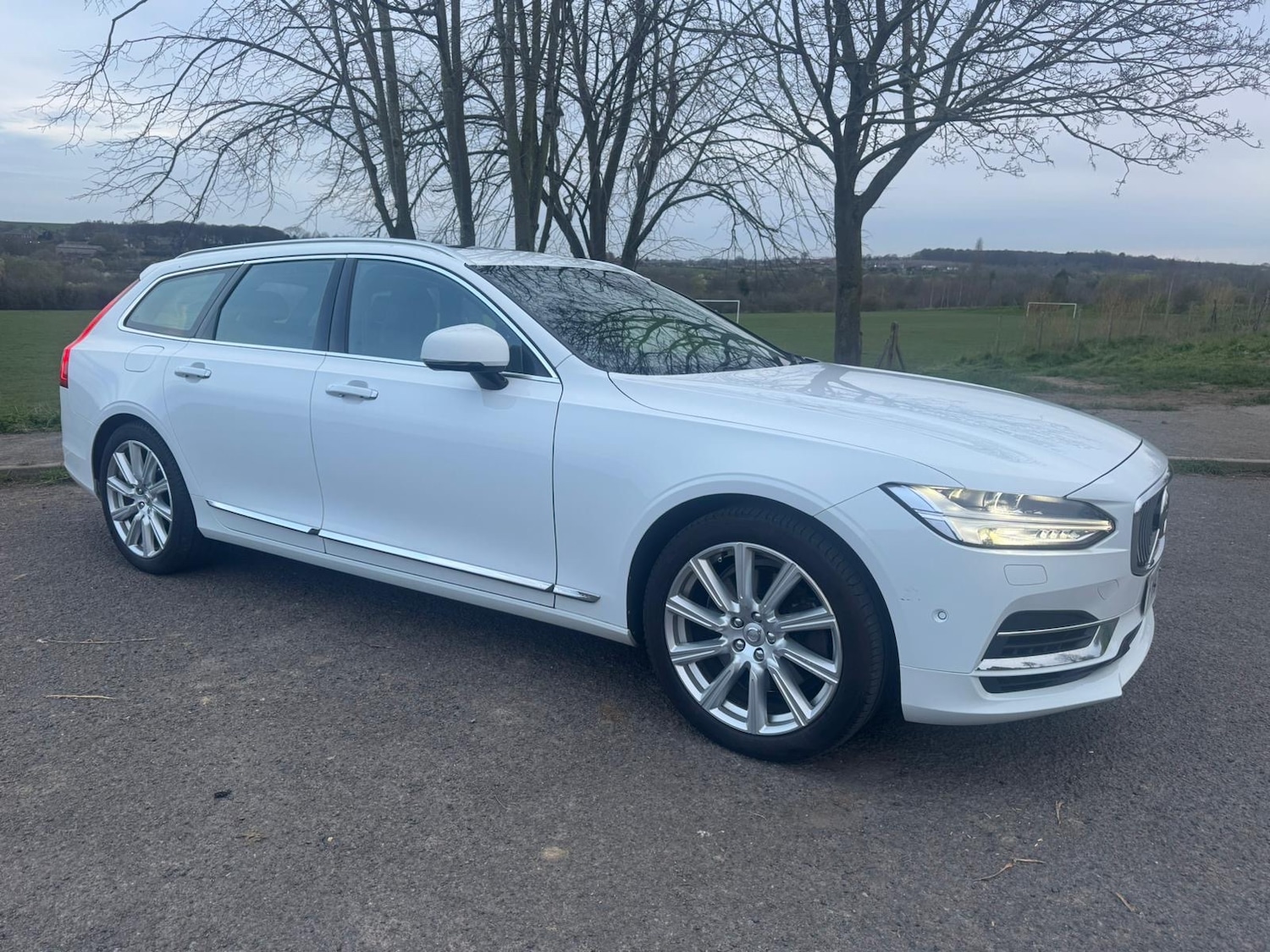 Used Volvo V90 2018 for sale - 77988787: Photo 5