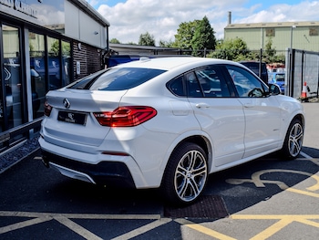 Used BMW X4 2017 for sale - 79342363: Photo