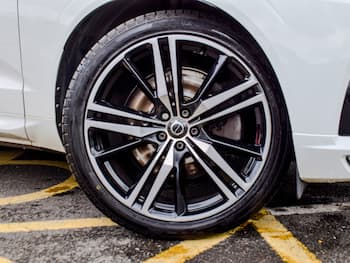 Used Volvo XC60 2017 for sale - 79596033: Photo