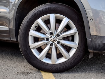 Used Volkswagen Tiguan 2015 for sale - 75759676: Photo