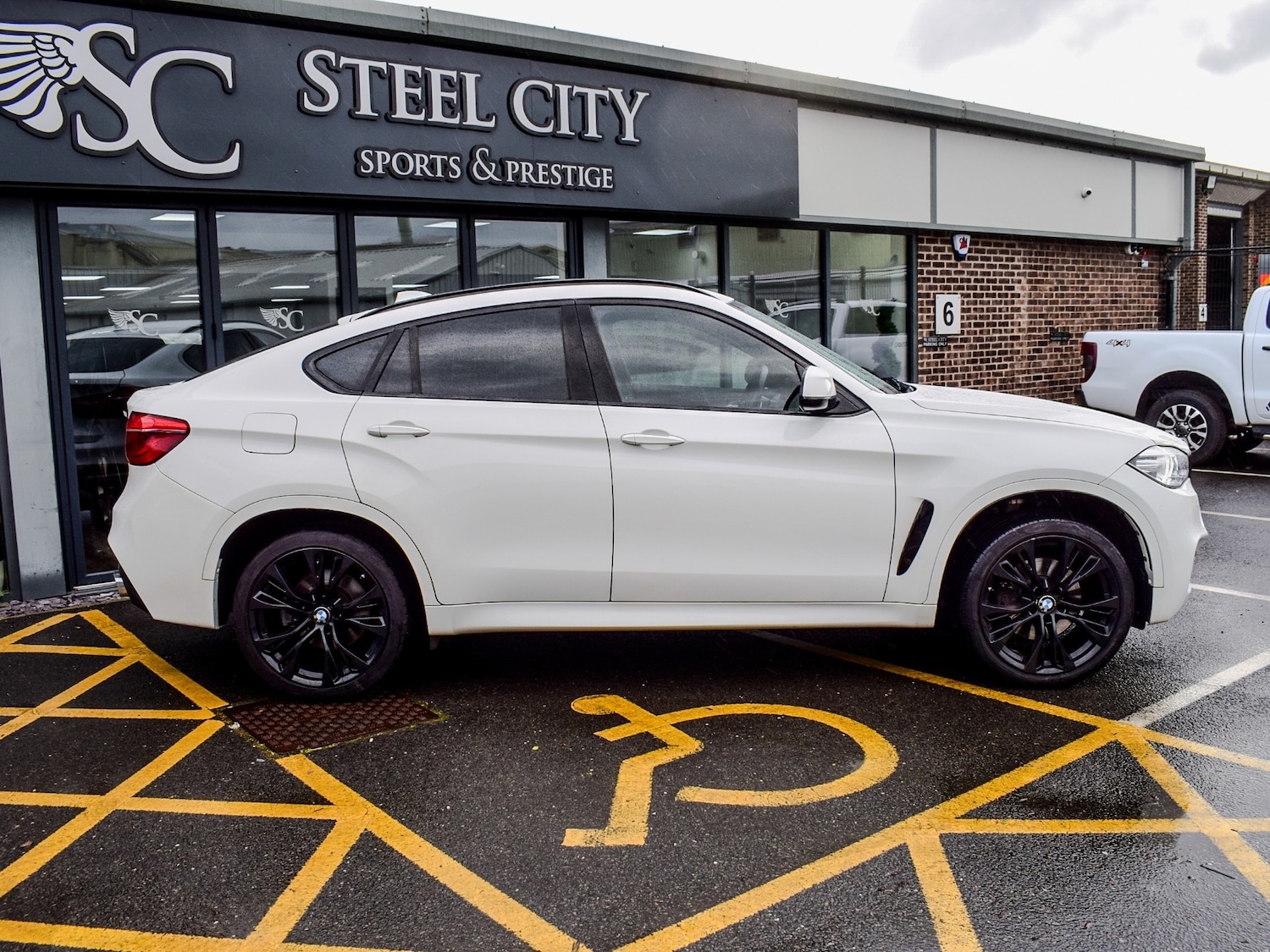 Used BMW X6 2017 for sale - 76396716: Photo 4