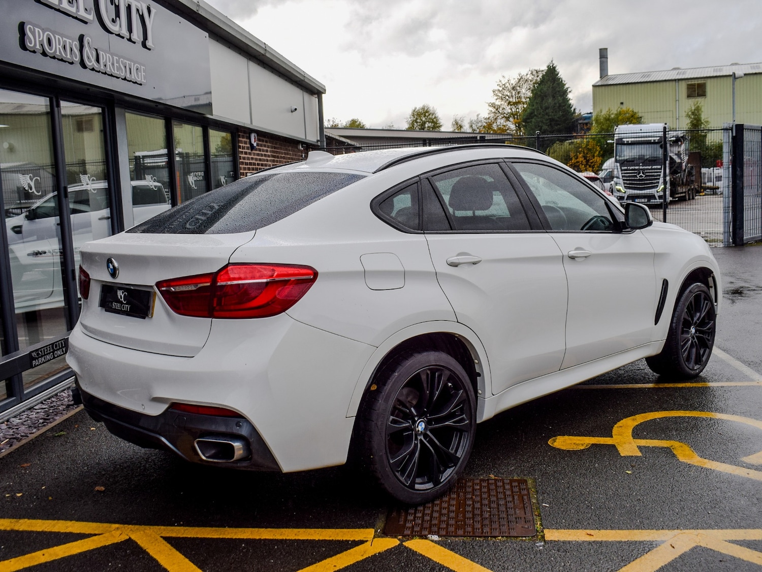 Used BMW X6 2017 for sale - 76396716: Photo 5