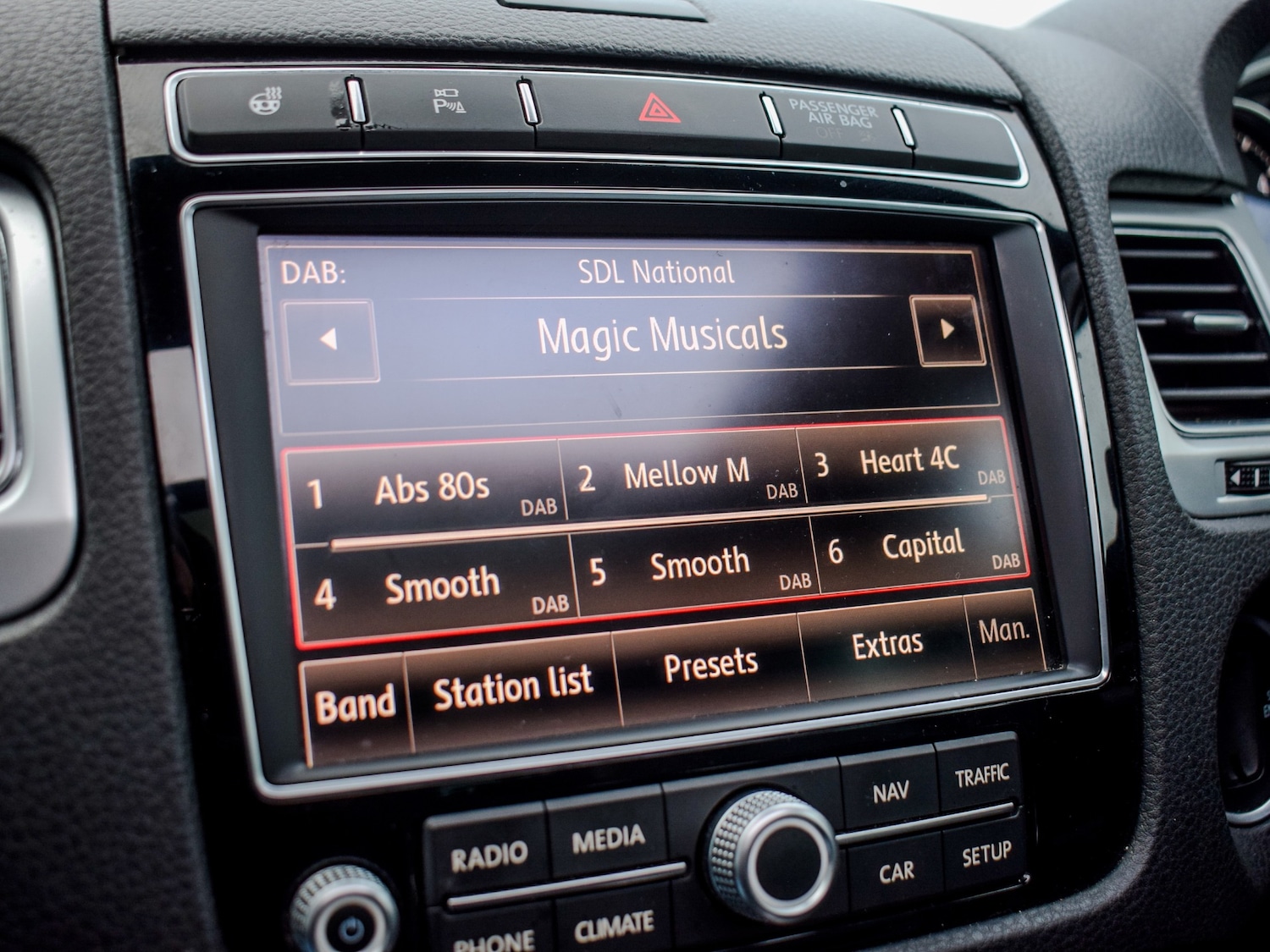 Used Volkswagen Touareg 2017 for sale - 76531147: Photo 16