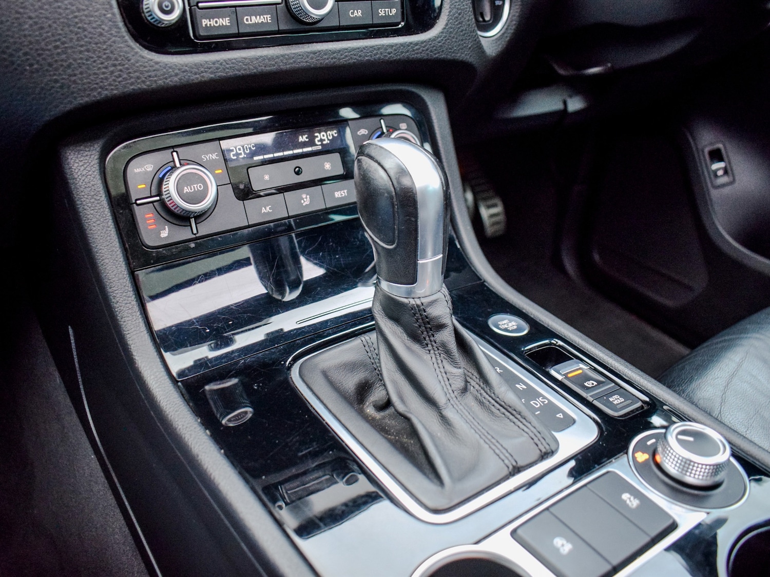 Used Volkswagen Touareg 2017 for sale - 76531147: Photo 21