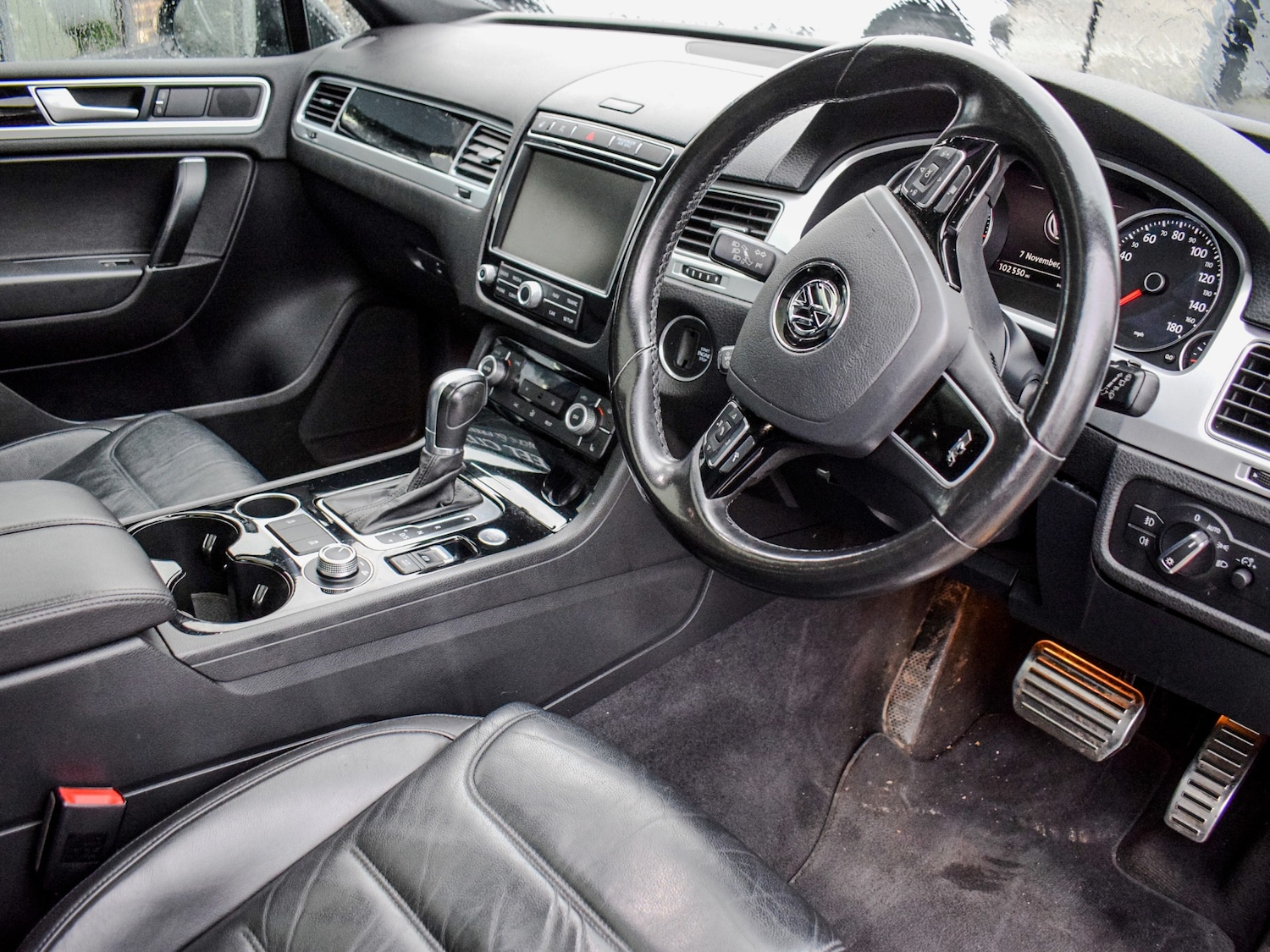 Used Volkswagen Touareg 2017 for sale - 76531147: Photo 6