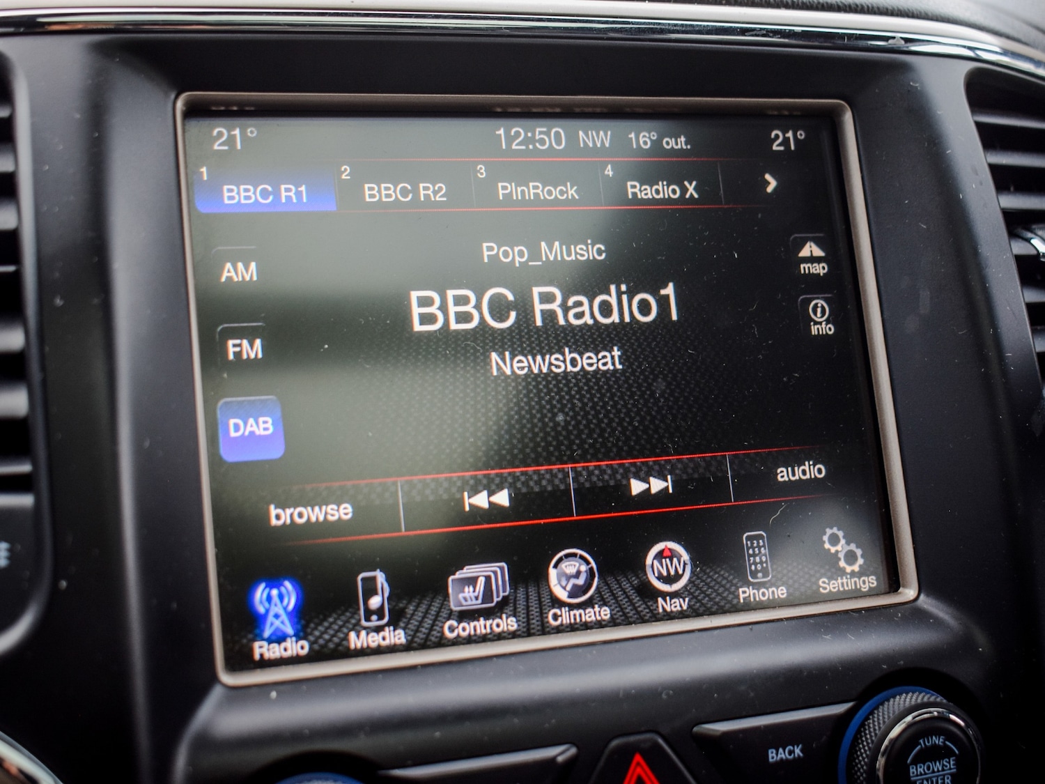 Used Jeep Grand Cherokee 2015 for sale - 76402532: Photo 15