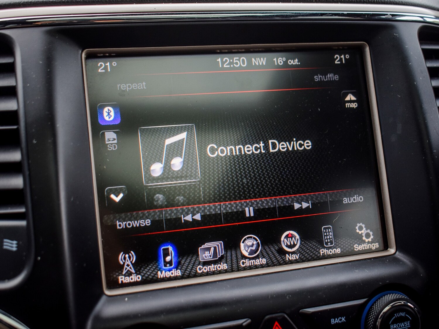 Used Jeep Grand Cherokee 2015 for sale - 76402532: Photo 16