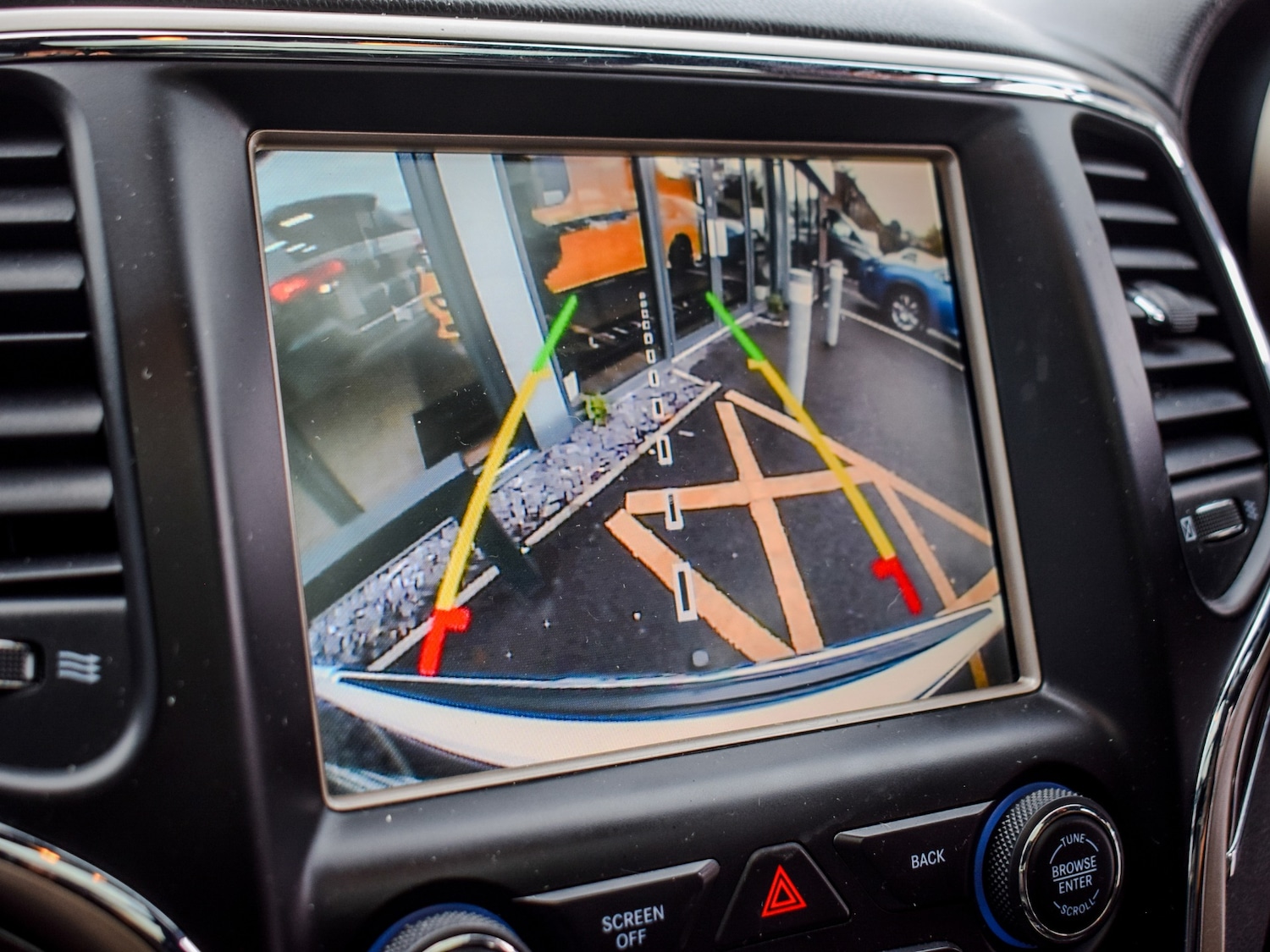 Used Jeep Grand Cherokee 2015 for sale - 76402532: Photo 19