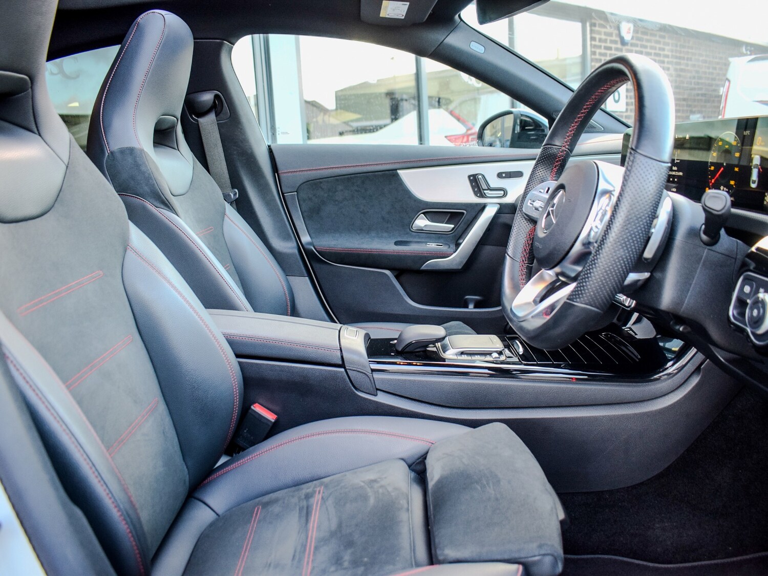 Used Mercedes-Benz CLA 2023 for sale - 77562984: Photo 10