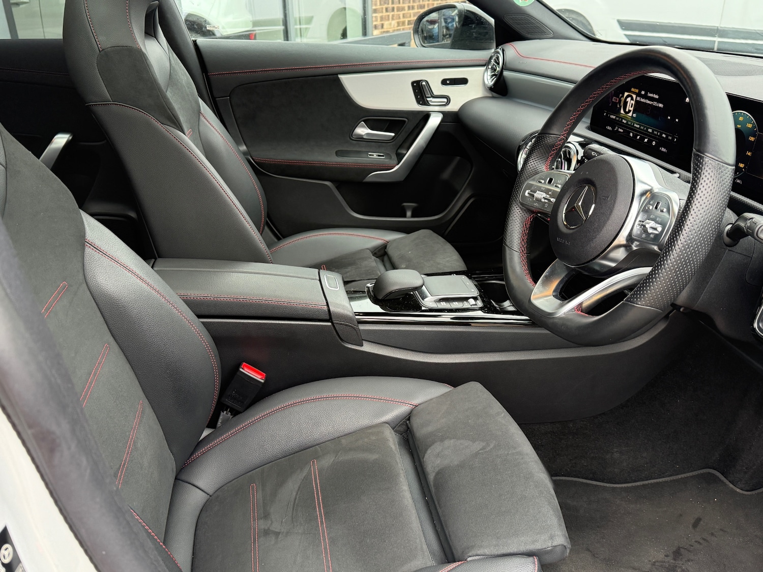 Used Mercedes-Benz CLA 2023 for sale - 77562984: Photo 6