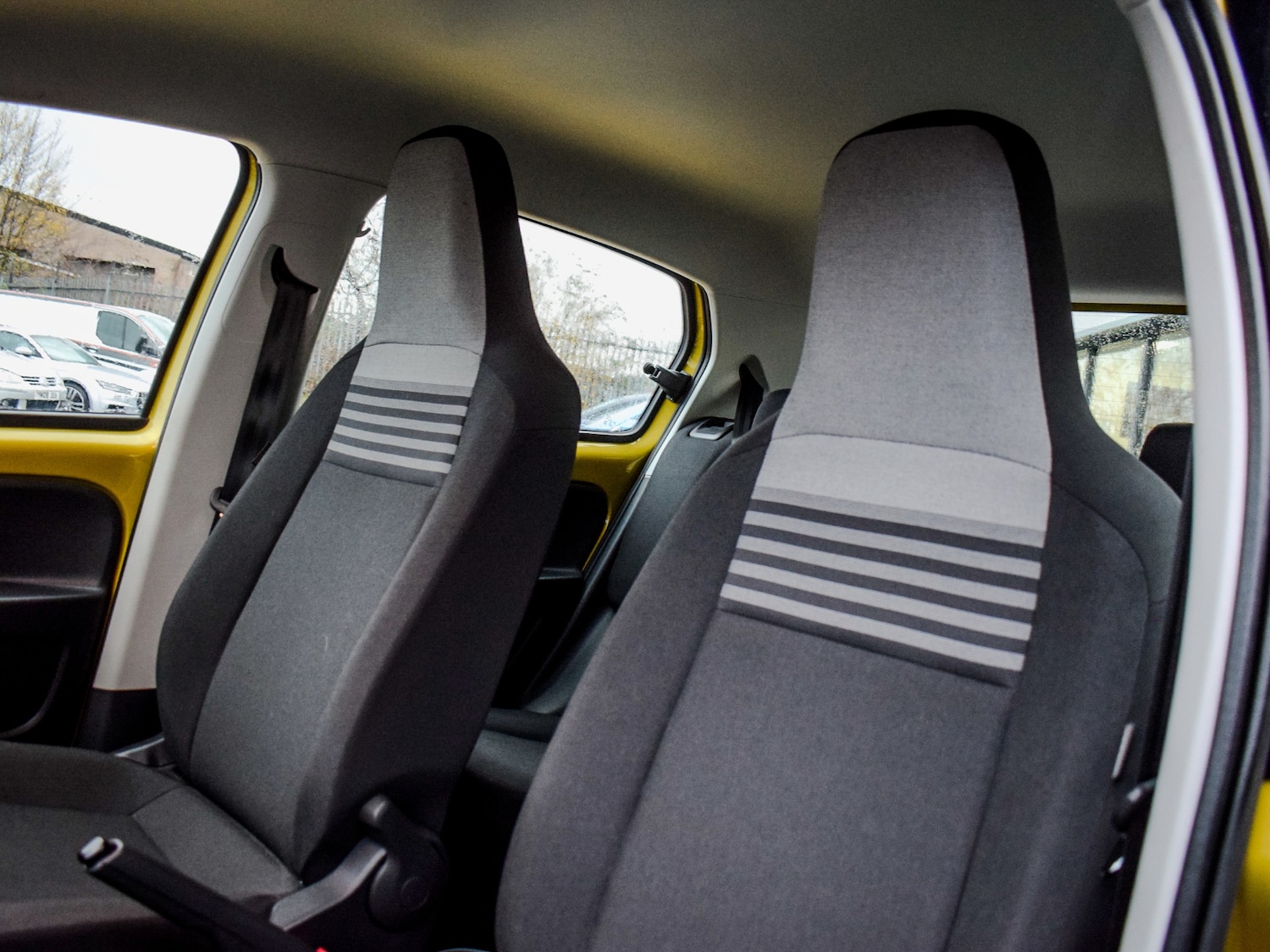 Used Volkswagen up! 2017 for sale - 76834649: Photo 15