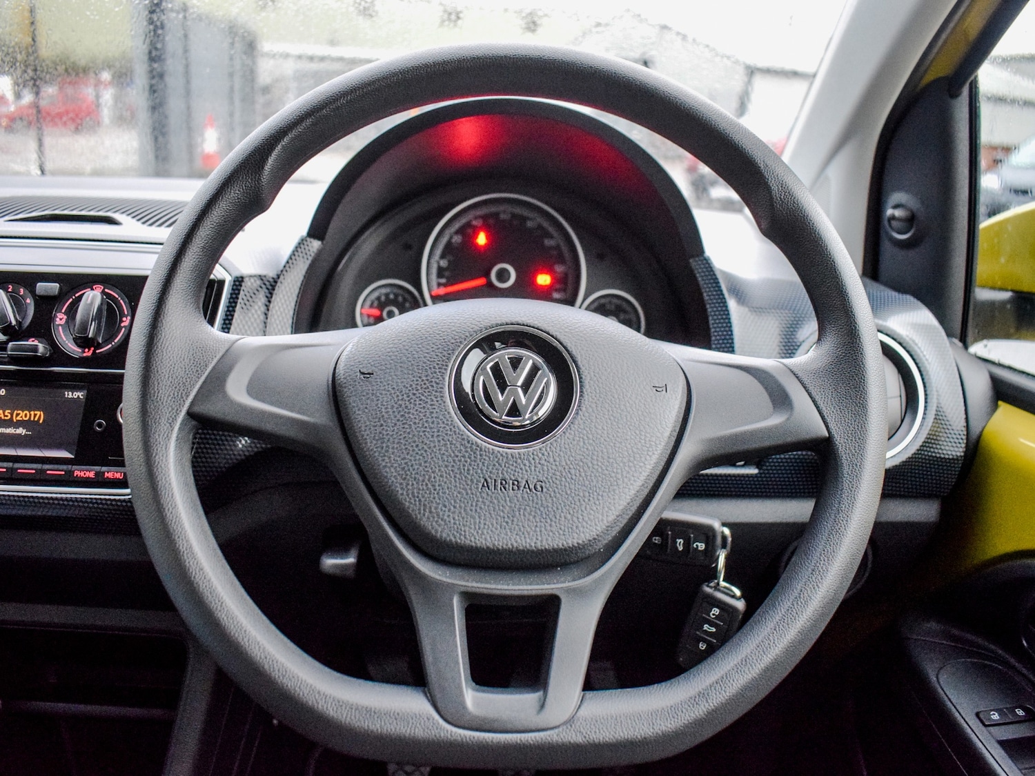 Used Volkswagen up! 2017 for sale - 76834649: Photo 20