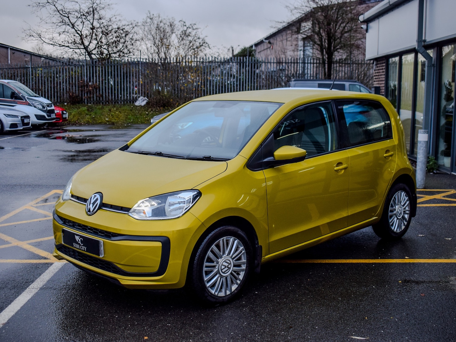 Used Volkswagen up! 2017 for sale - 76834649: Photo 9