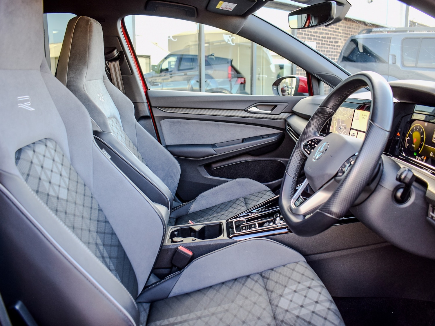 Used Volkswagen Golf 2023 for sale - 77643639: Photo 11