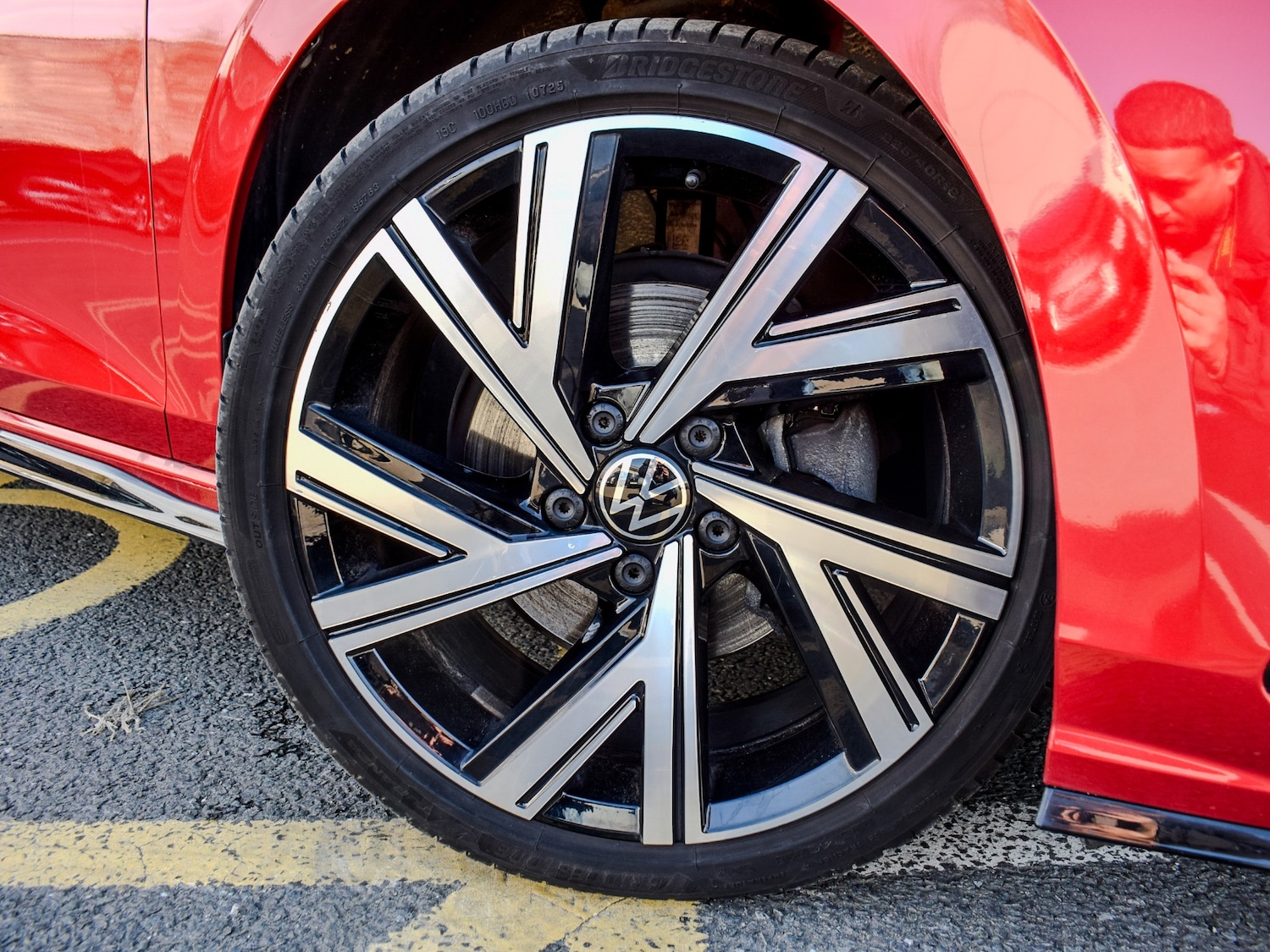 Used Volkswagen Golf 2023 for sale - 77643639: Photo 2