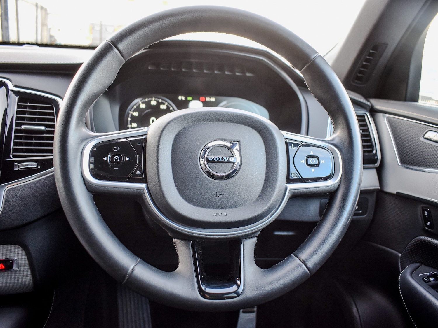 Used Volvo XC90 2021 for sale - 76494153: Photo 21