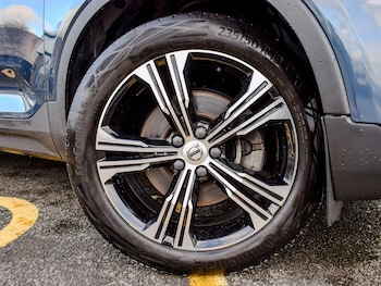 Used Volvo XC40 2021 for sale - 79559880: Photo