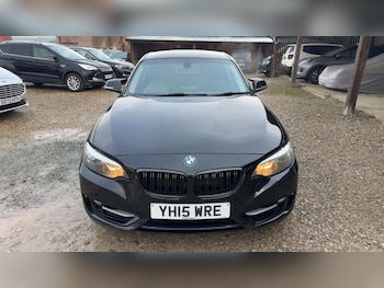 Used BMW 2 Series 2015 for sale - 77530401: Photo
