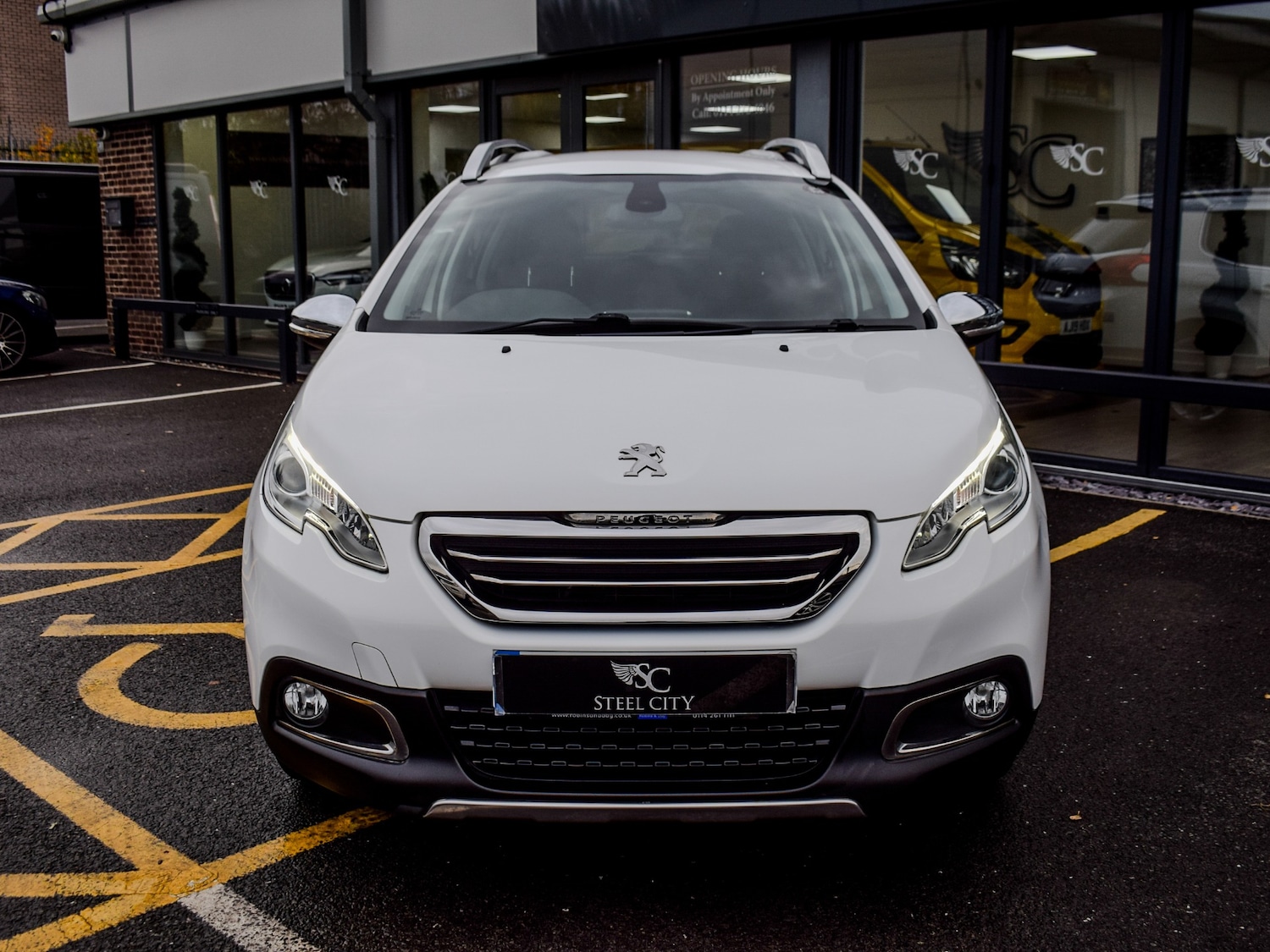 Used Peugeot 2008 2015 for sale - 76479535: Photo 4