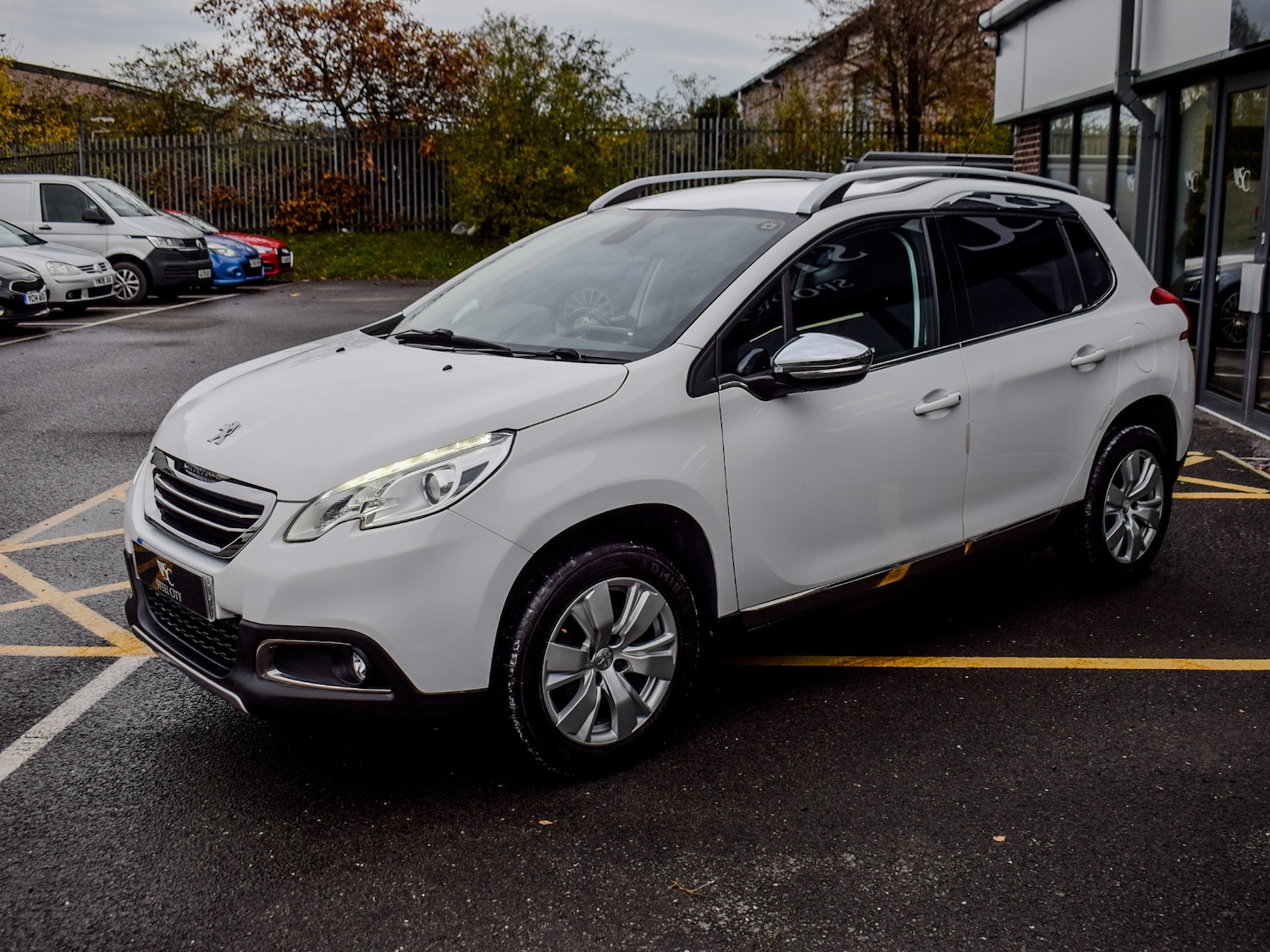 Used Peugeot 2008 2015 for sale - 76479535: Photo 9