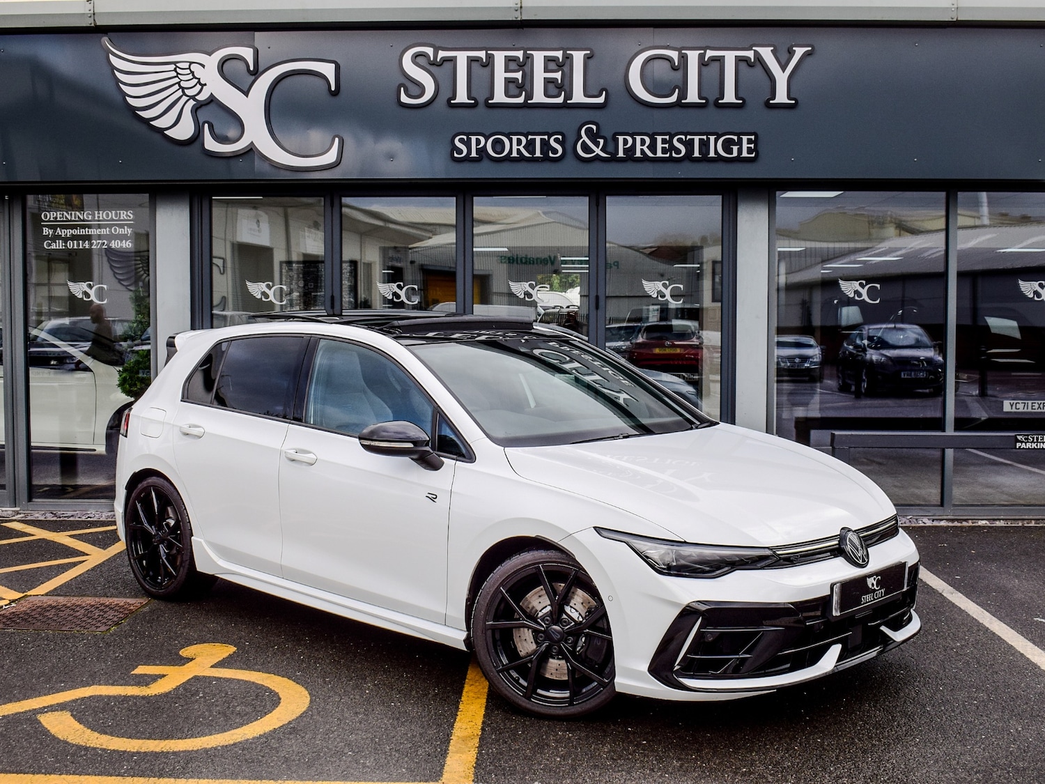 Used Volkswagen Golf 2025 for sale - 76396771: Photo 1