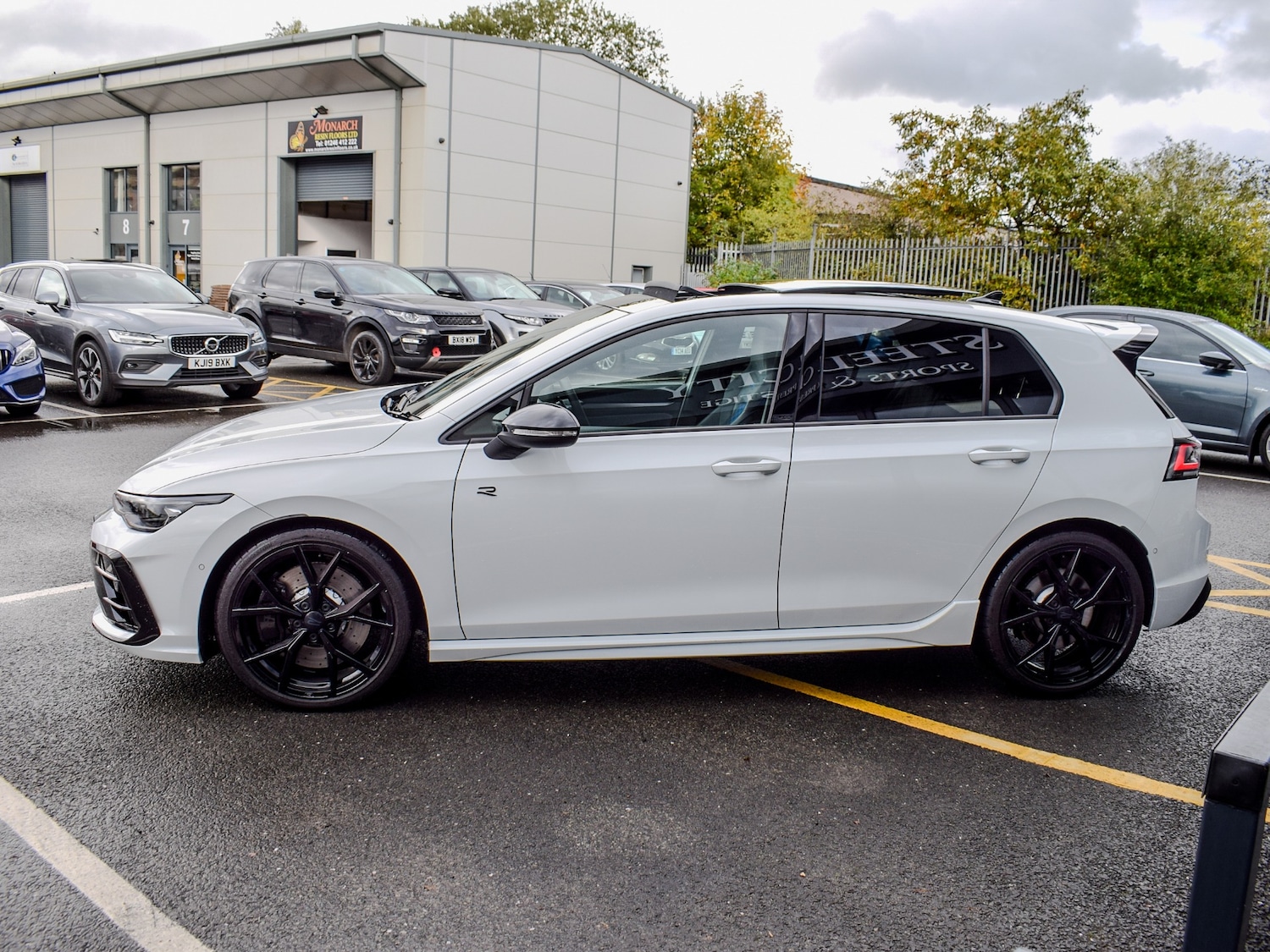 Used Volkswagen Golf 2025 for sale - 76396771: Photo 13