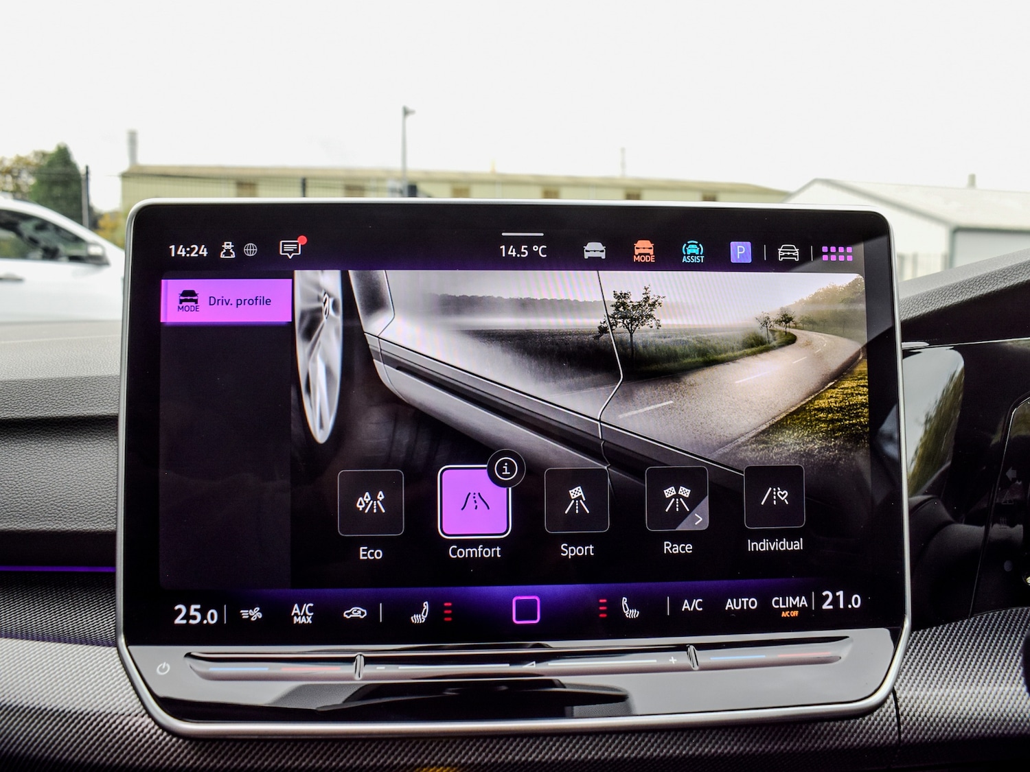 Used Volkswagen Golf 2025 for sale - 76396771: Photo 21