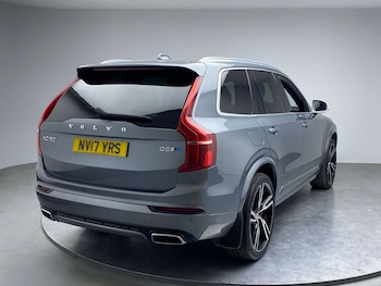Used Volvo XC90 2017 for sale - 79308852: Photo