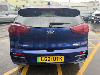 Used Kia Niro 2021 for sale - 76960261: Photo