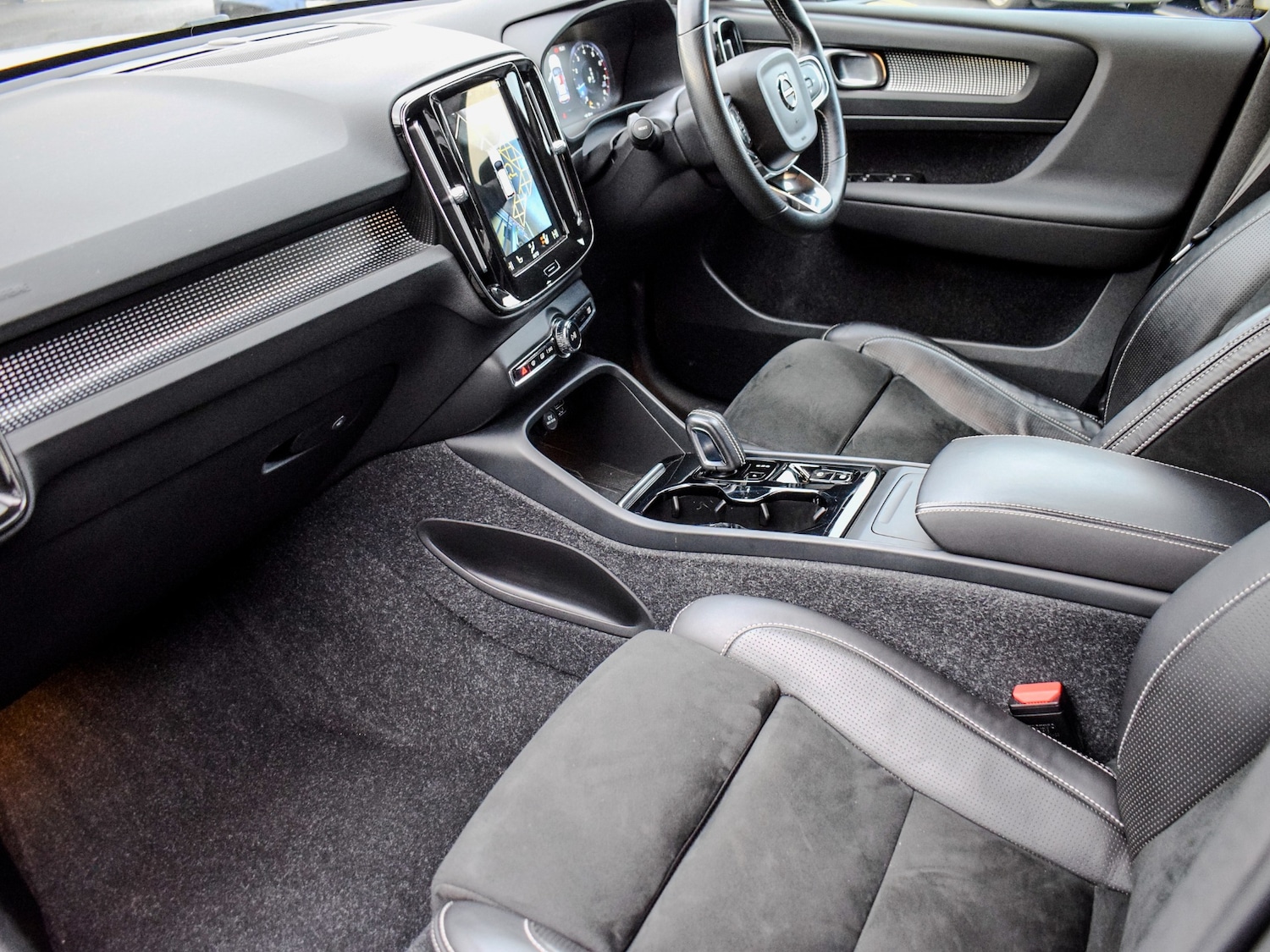 Used Volvo XC40 2020 for sale - 77113346: Photo 14