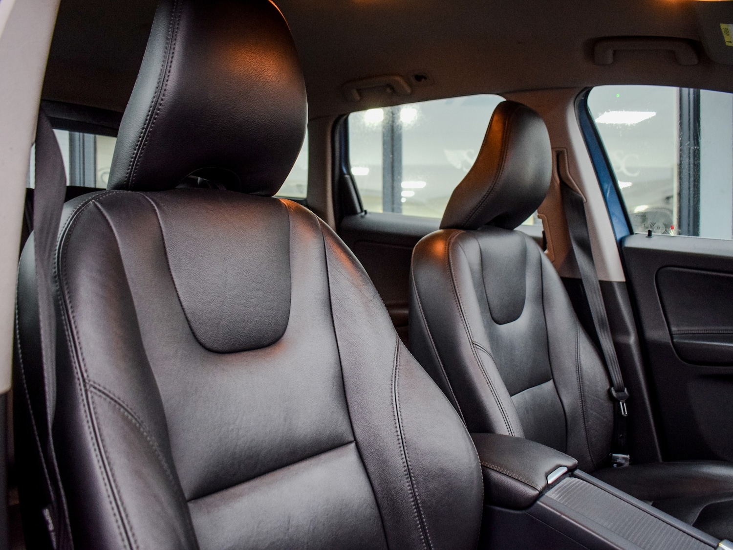 Used Volvo XC60 2015 for sale - 77377833: Photo 12