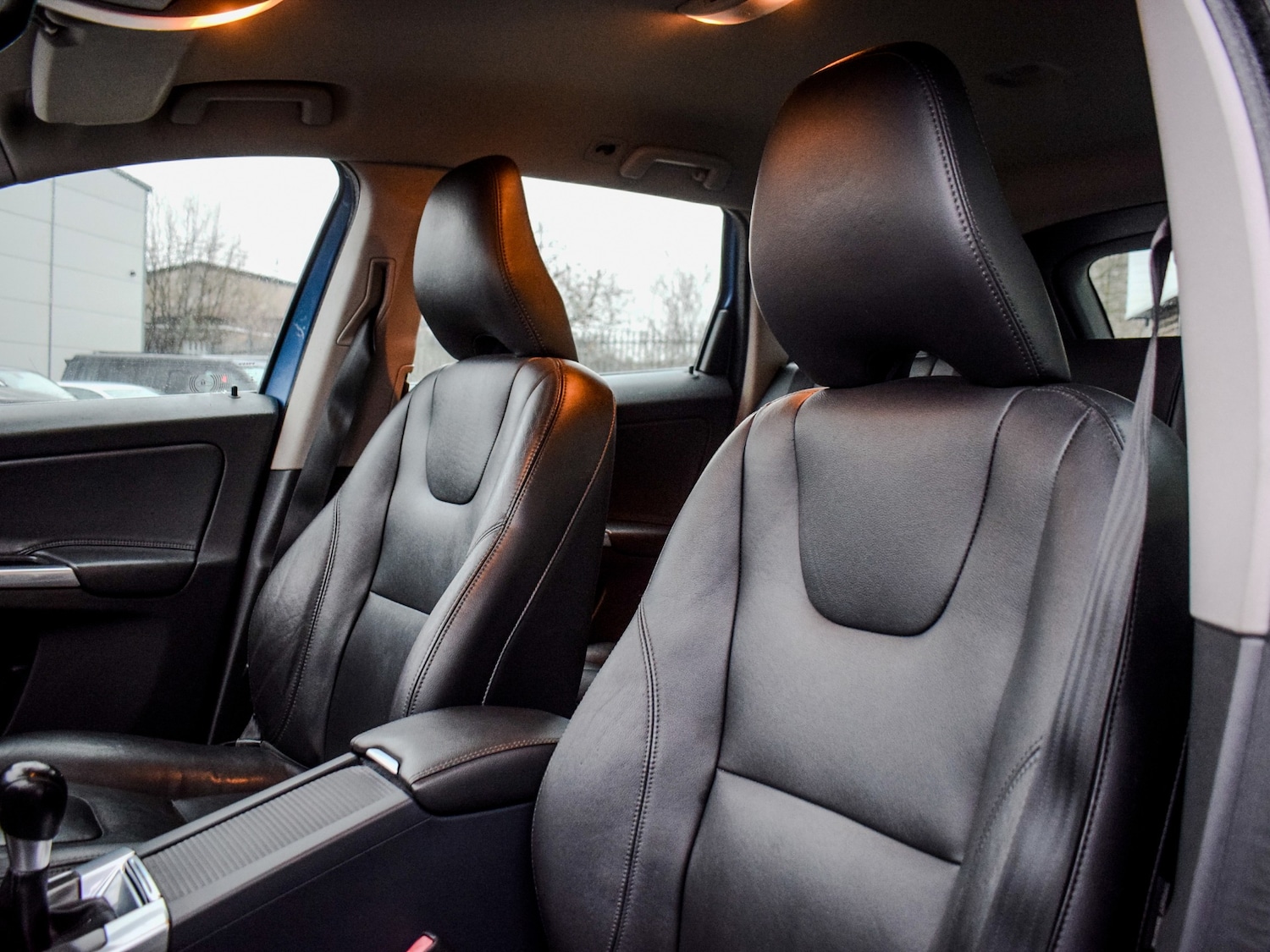 Used Volvo XC60 2015 for sale - 77377833: Photo 15