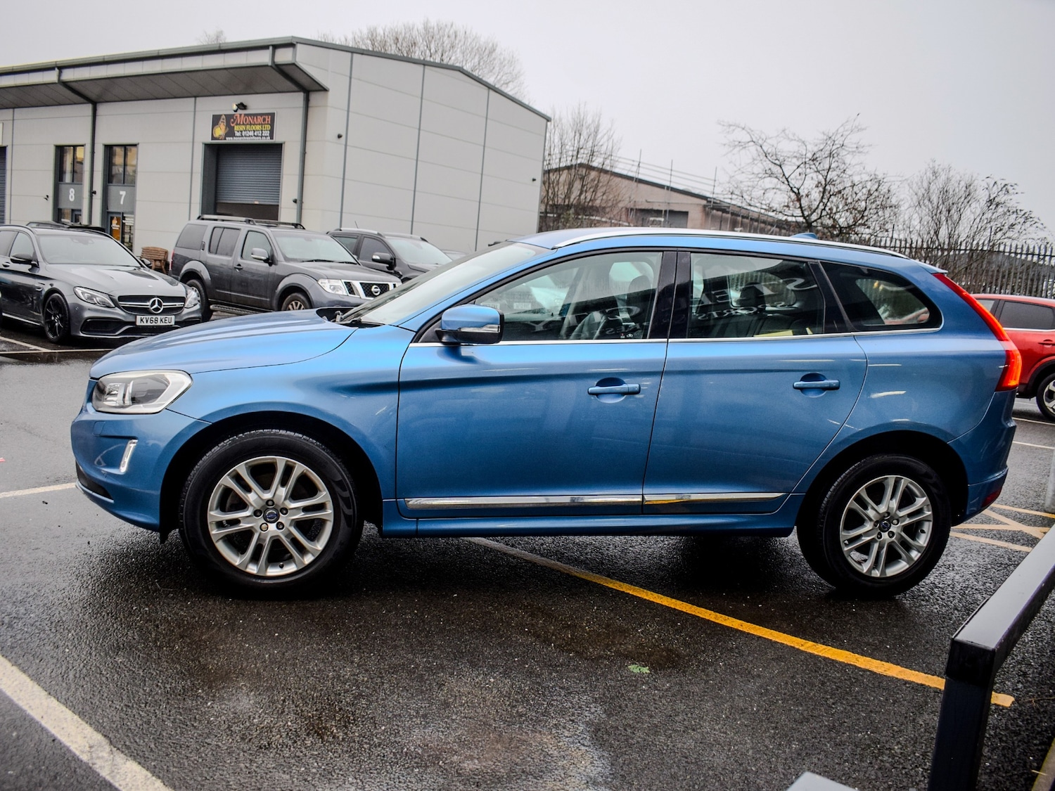 Used Volvo XC60 2015 for sale - 77377833: Photo 8