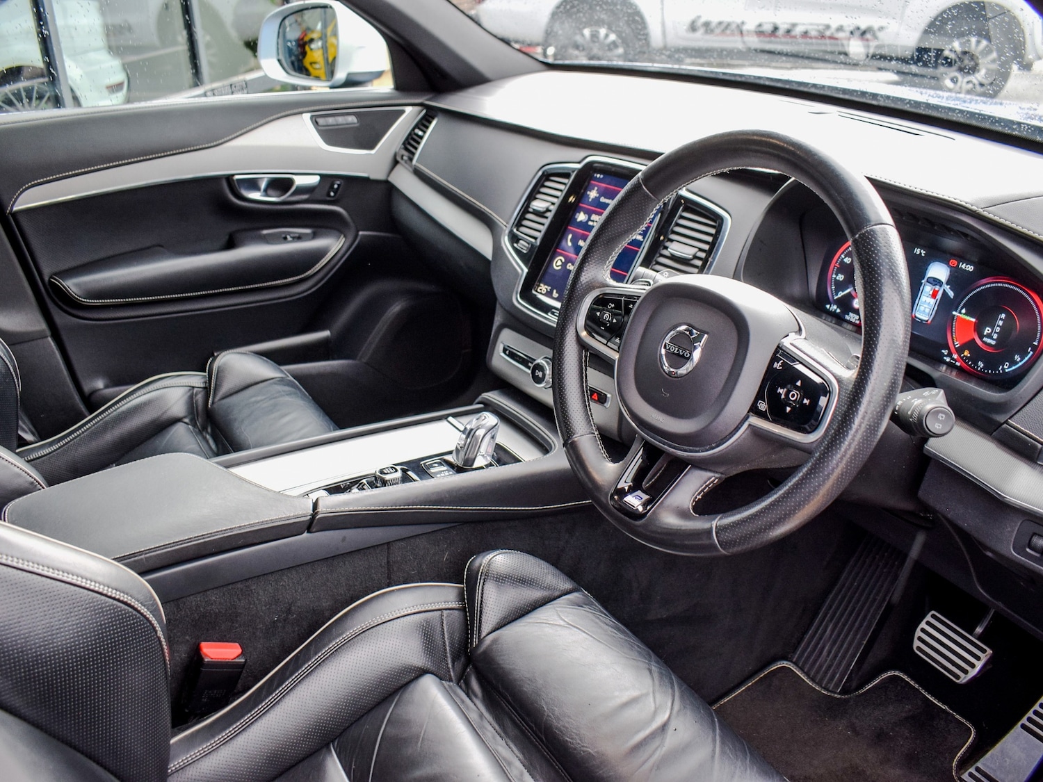 Used Volvo XC90 2017 for sale - 76403317: Photo 8