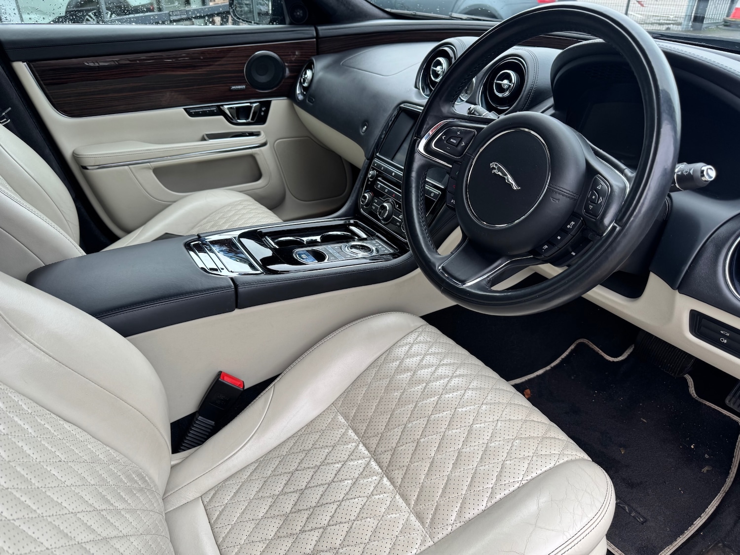 Used Jaguar XJ 2017 for sale - 77247682: Photo 13