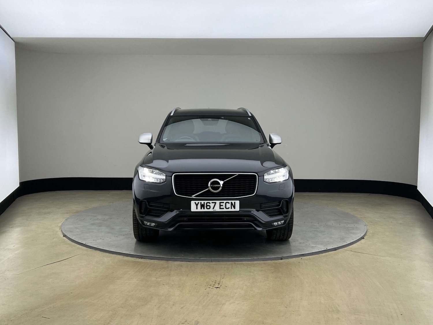 Used Volvo XC90 2018 for sale - 76918758: Photo 3