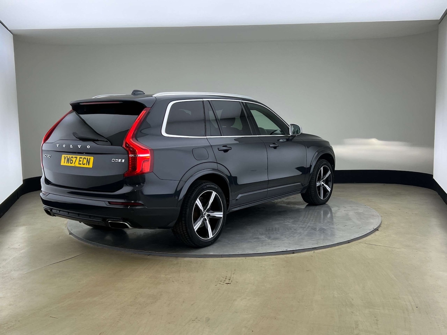 Used Volvo XC90 2018 for sale - 76918758: Photo 8