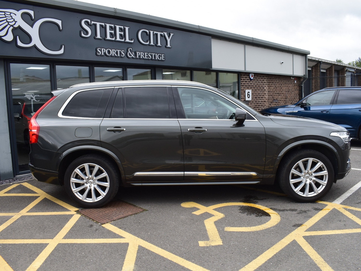 Used Volvo XC90 2019 for sale - 76156868: Photo 4