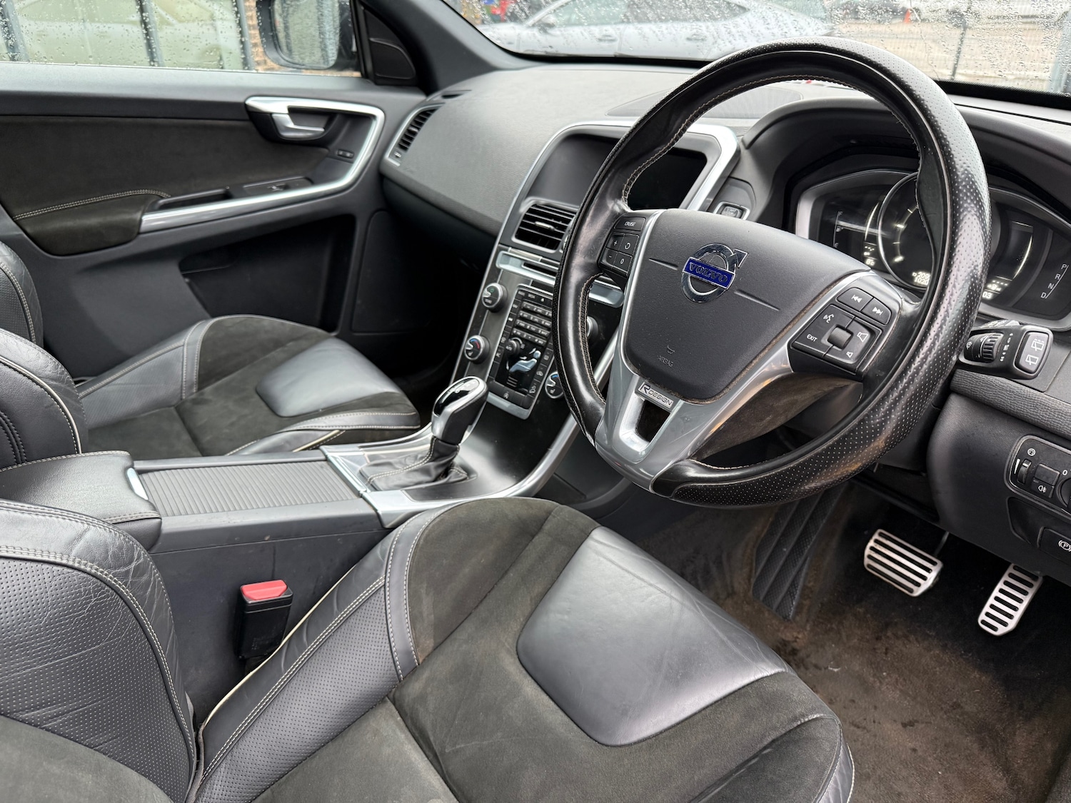 Used Volvo XC60 2016 for sale - 77103472: Photo 6