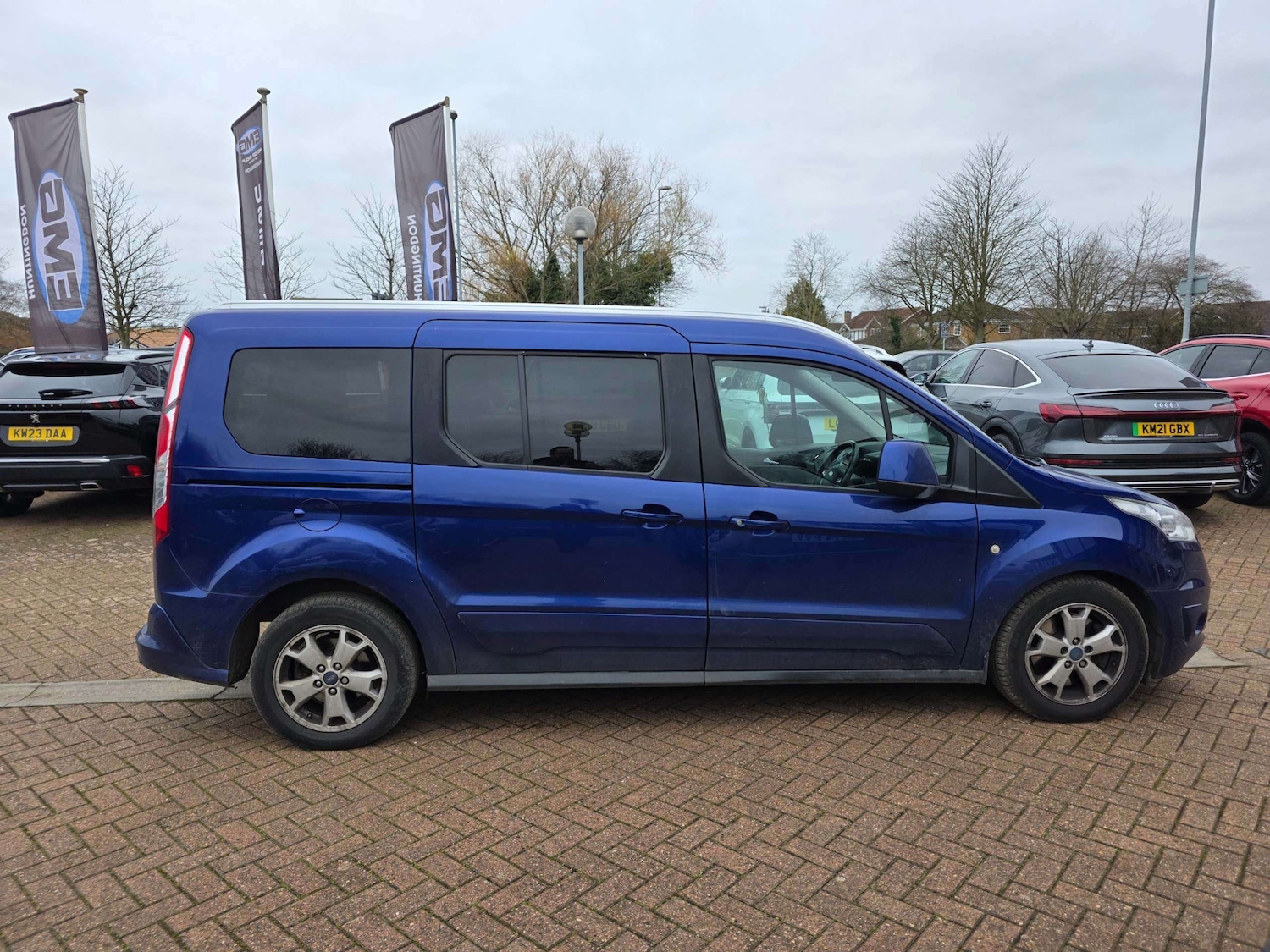 Used Ford Grand Tourneo Connect 2016 for sale - 77151590: Photo 3