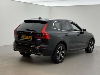 Used Volvo XC60 2017 for sale - 78883206: Photo