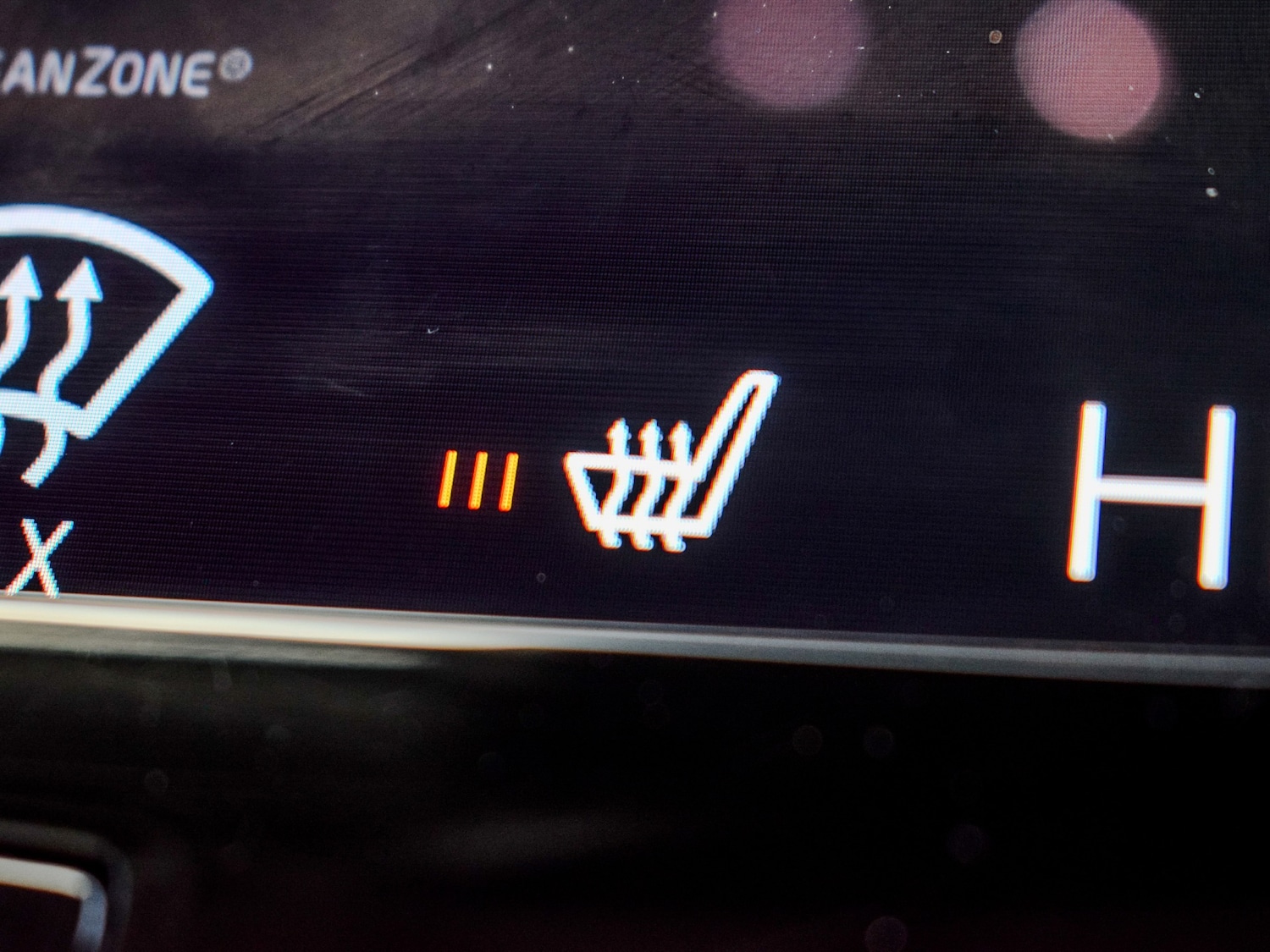 Used Volvo XC40 2021 for sale - 77167677: Photo 15