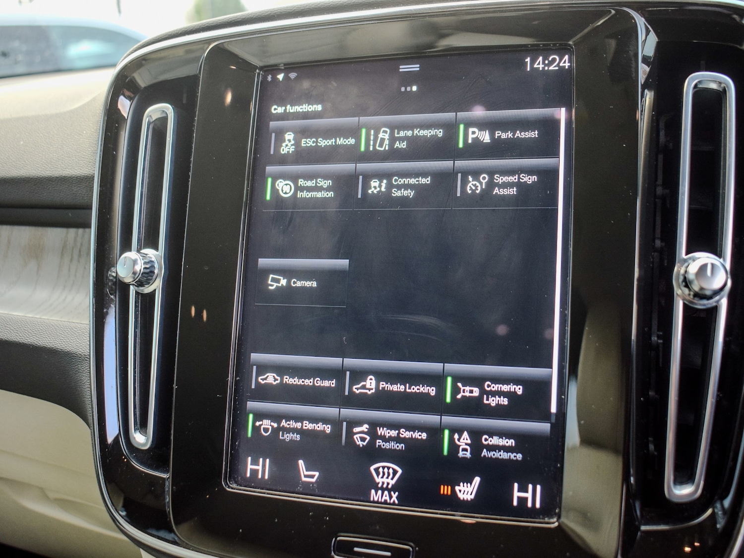 Used Volvo XC40 2021 for sale - 77167677: Photo 18