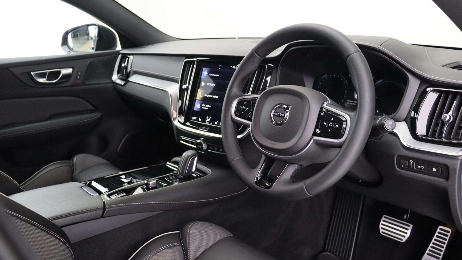 Used Volvo V60 2021 for sale - 77803914: Photo 13