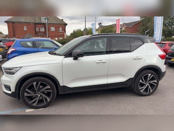 Used Volvo XC40 2018 for sale - 79692785: Photo