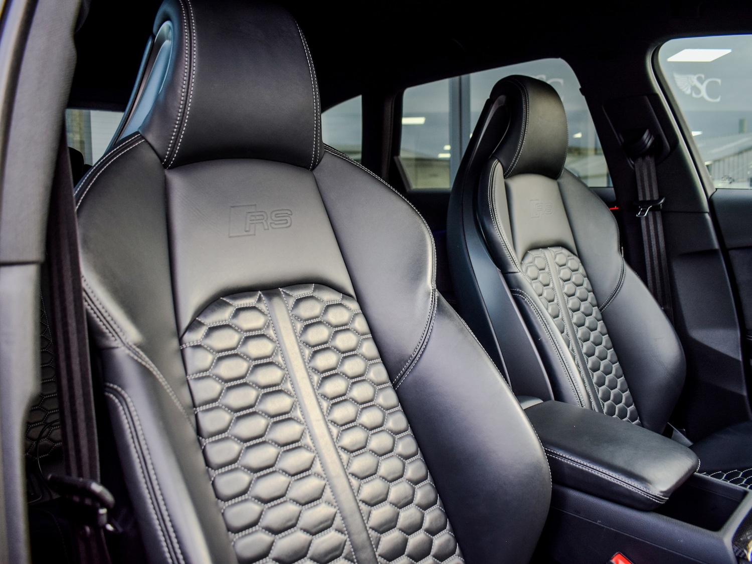 Used Audi RS4 2022 for sale - 77590158: Photo 13