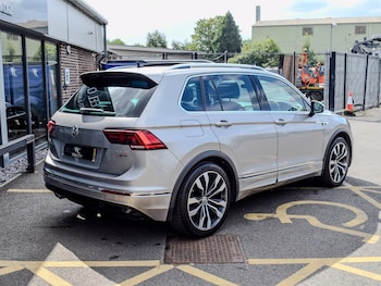 Used Volkswagen Tiguan 2017 for sale - 79263995: Photo