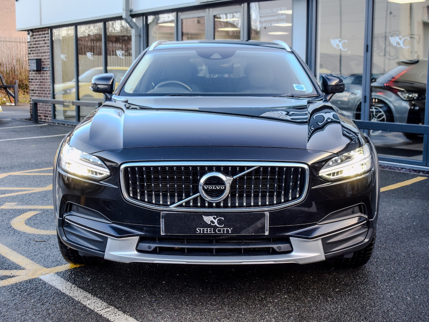 Used Volvo V90 2018 for sale - 77350203: Photo 4