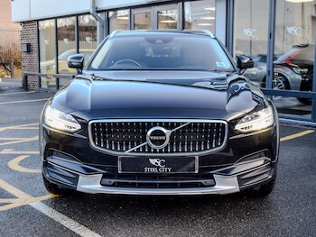 Used Volvo V90 2018 for sale - 77350203: Photo