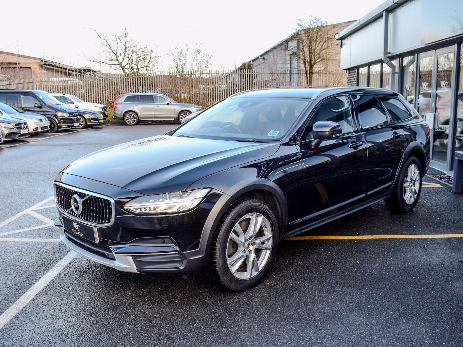 Used Volvo V90 2018 for sale - 77350203: Photo 9